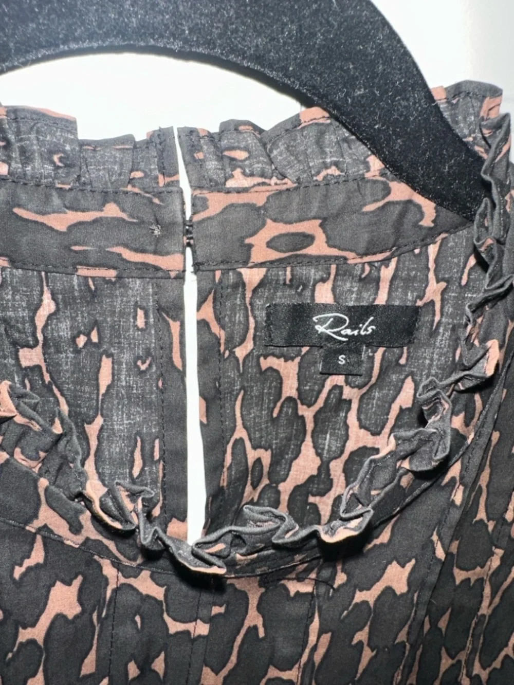 Rails Top - Picture 3 of 4